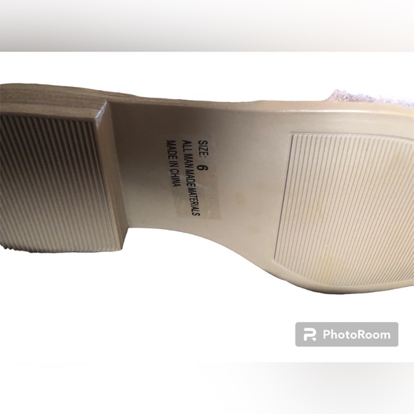 Qupid Tuxedo-68 Leatherette Pointy Toe Extreme Cut Out Ankle Bootie - Picture 12 of 12